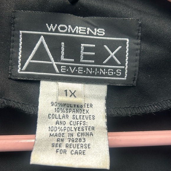 Alex Evenings Women’s 1X Black Velvet Sheer Long Sleeve Plunge Neckline Blouse - Picture 3 of 9